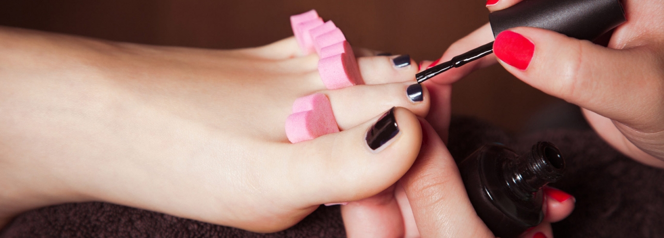 Manicure / Pedicure